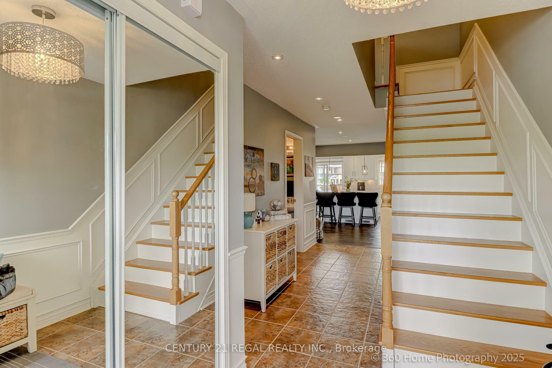 Property Photo: 77 Spicebush Terrace ON L6X 0J5