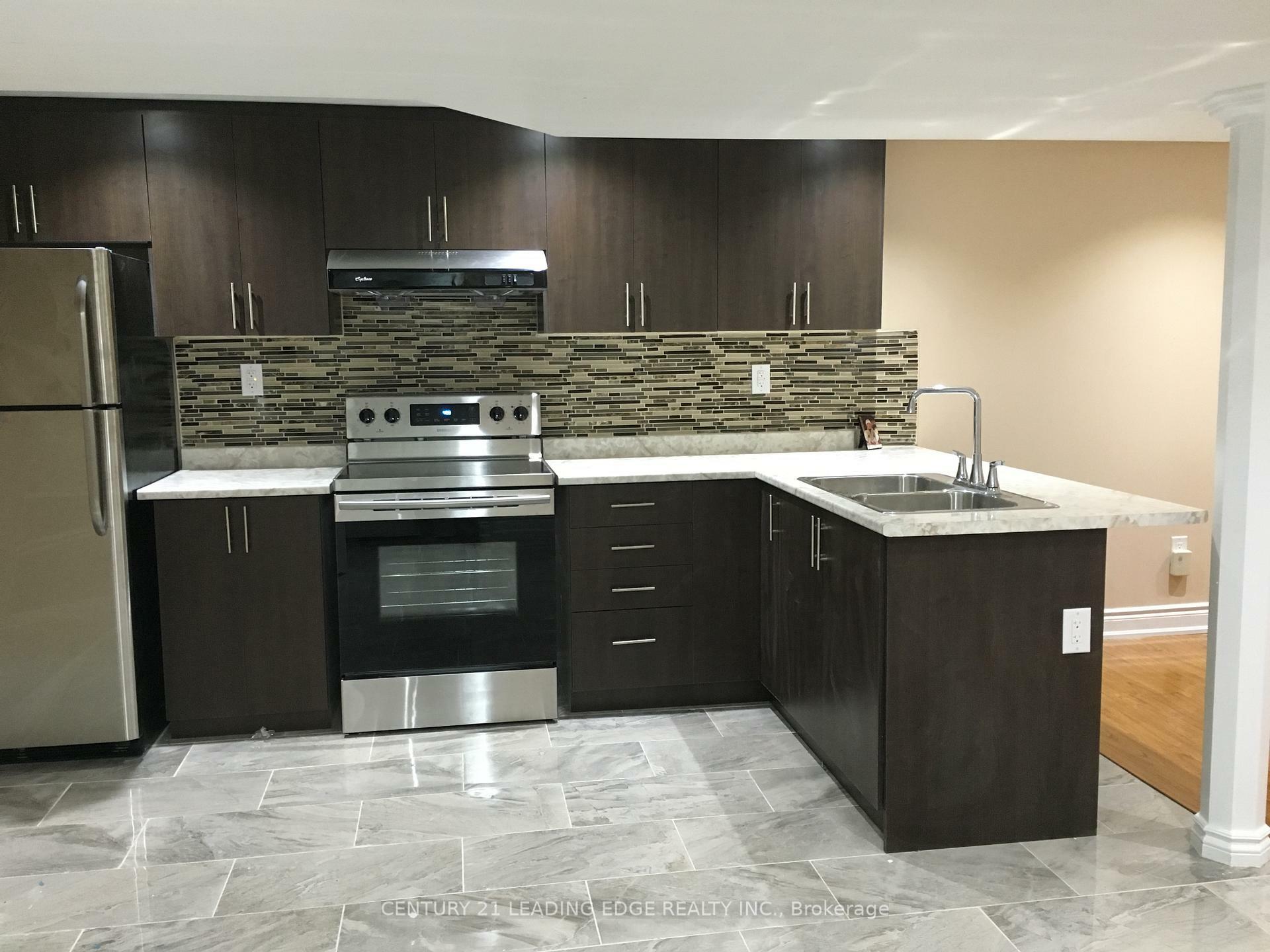 Property Photo: 3175 McDowell Drive Bsmt ON L5M 6L1
