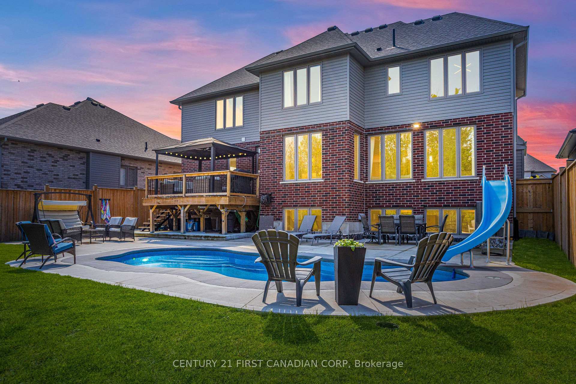 Photo de la propriété: 777 Zaifman Circle ON N5X 4R8