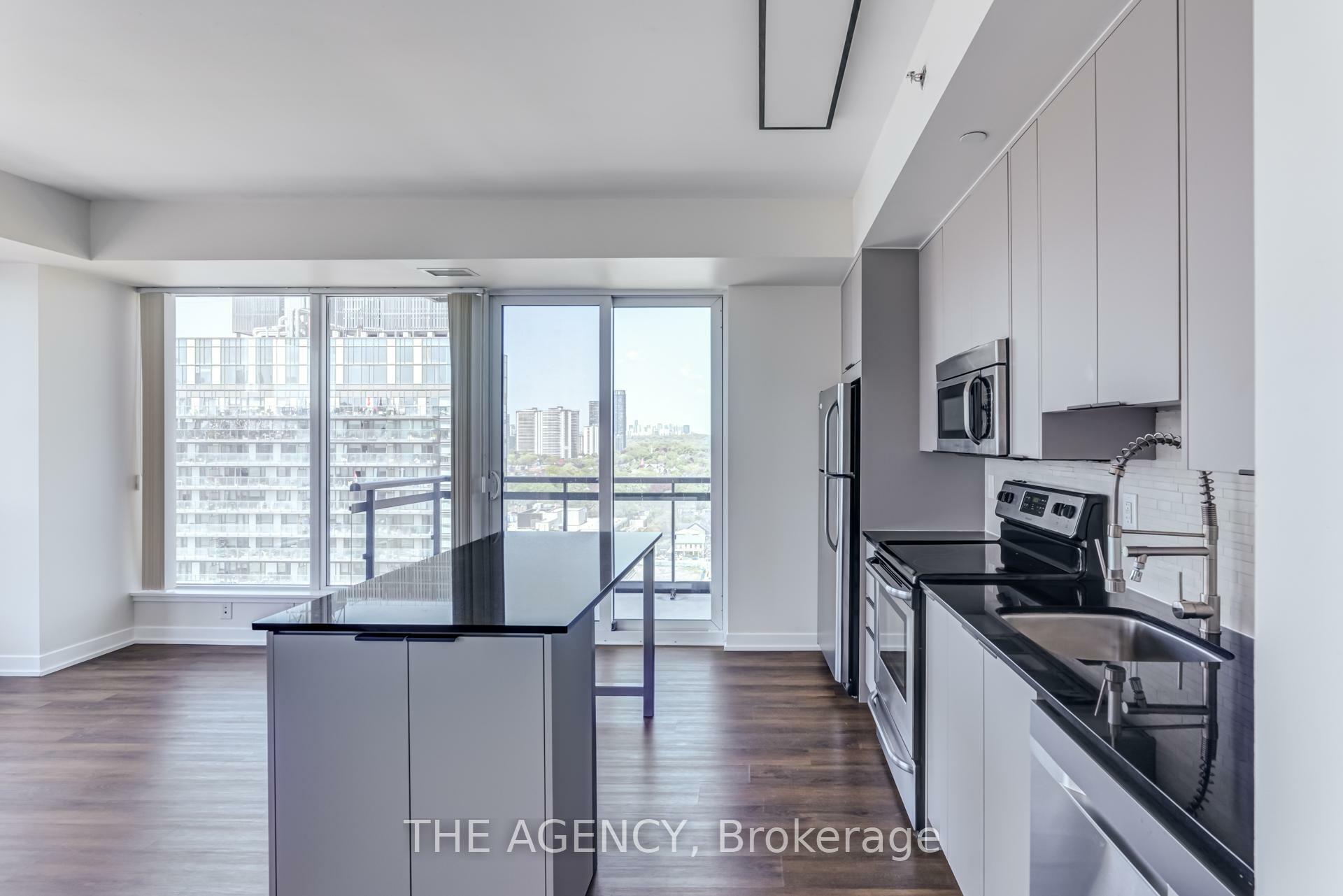 Property Photo: 225 Sackville Street 2009 ON M5A 0B9