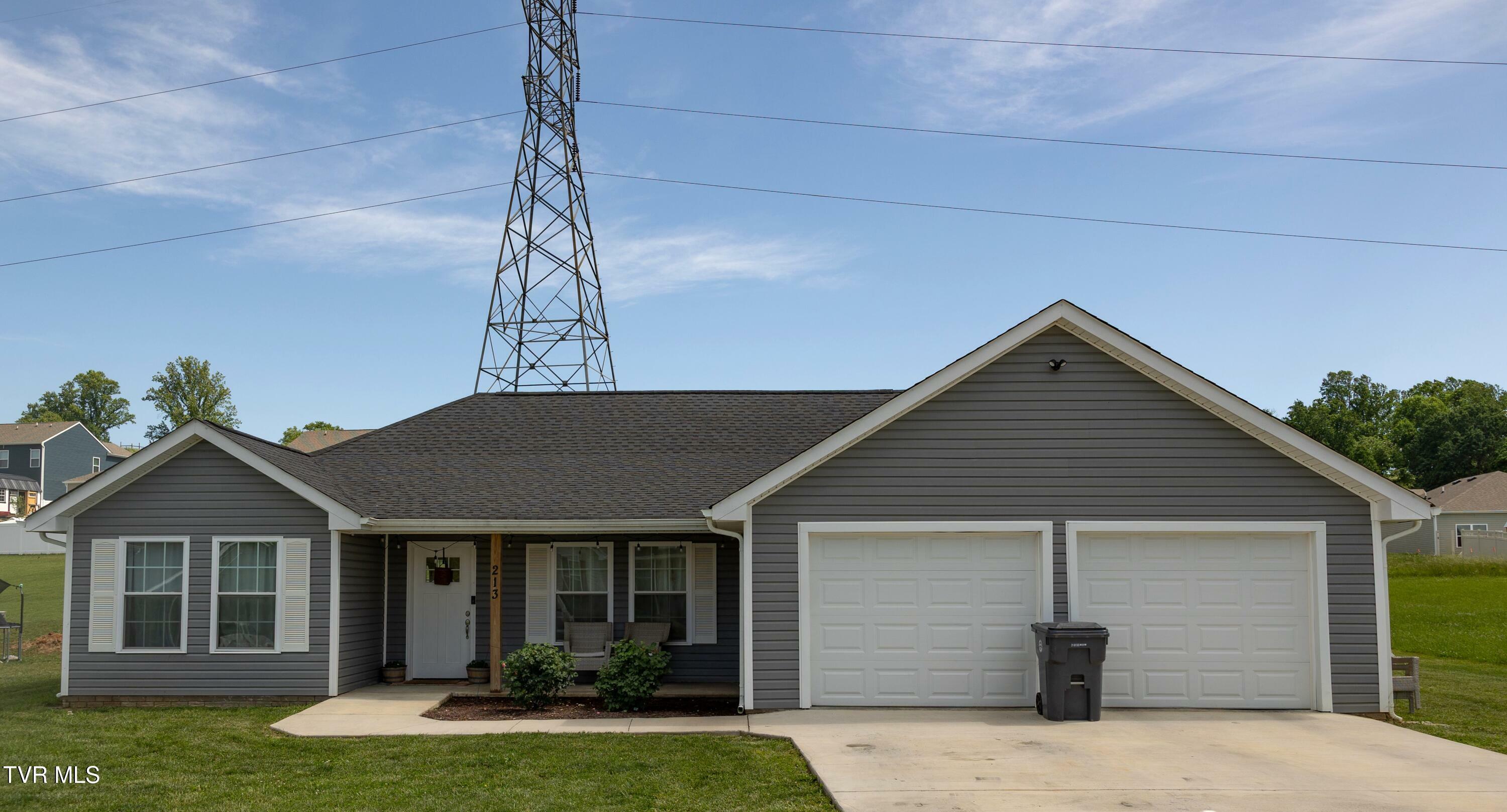 Property Photo: 213 Thistle Drive TN 37618