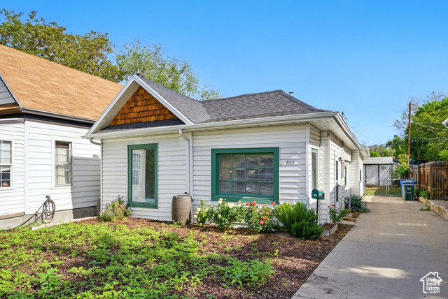 Property Photo:  653 E Hollywood Ave  UT 84105 
