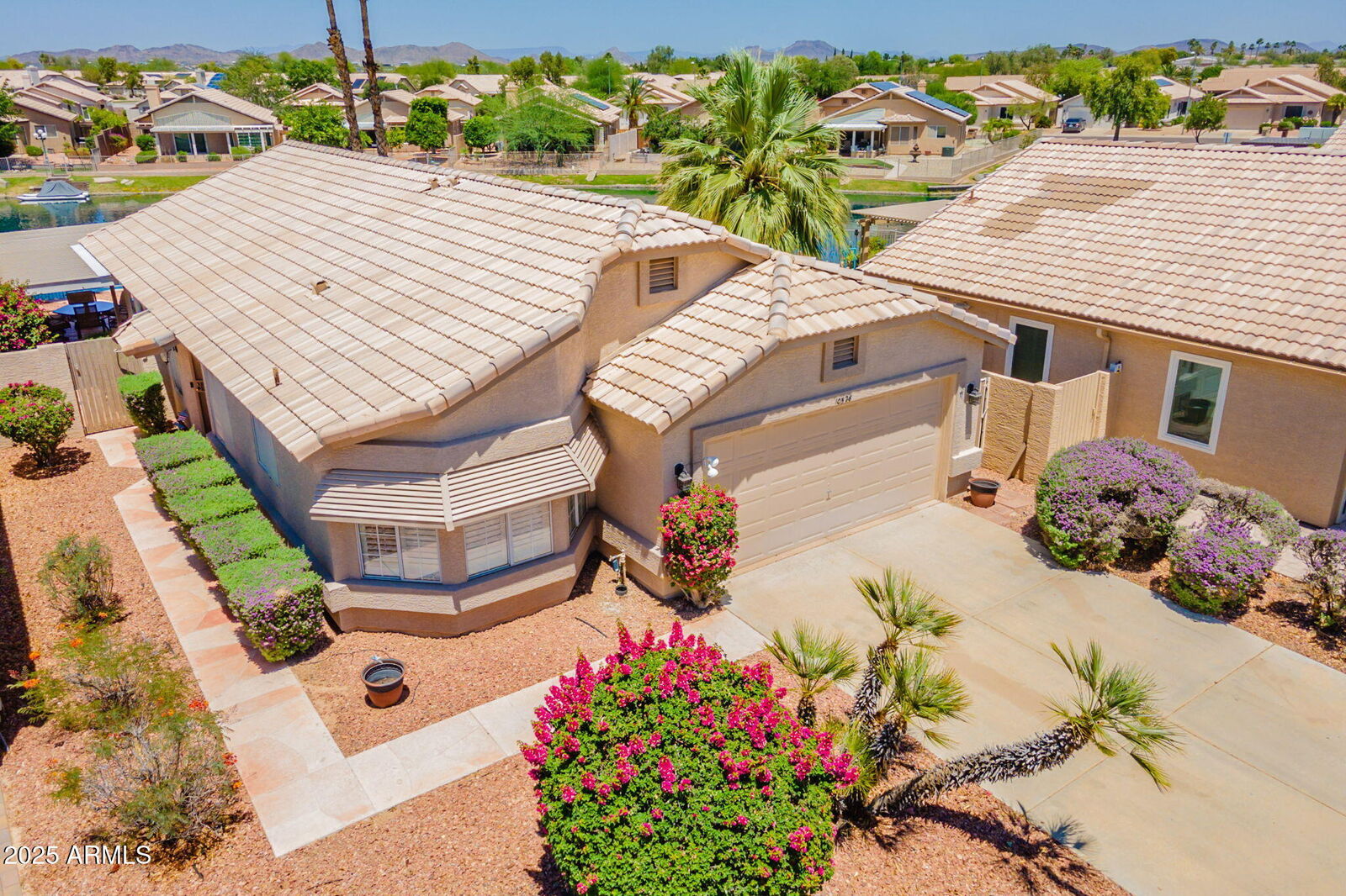 Property Photo: 10526 W Tonopah Drive AZ 85382