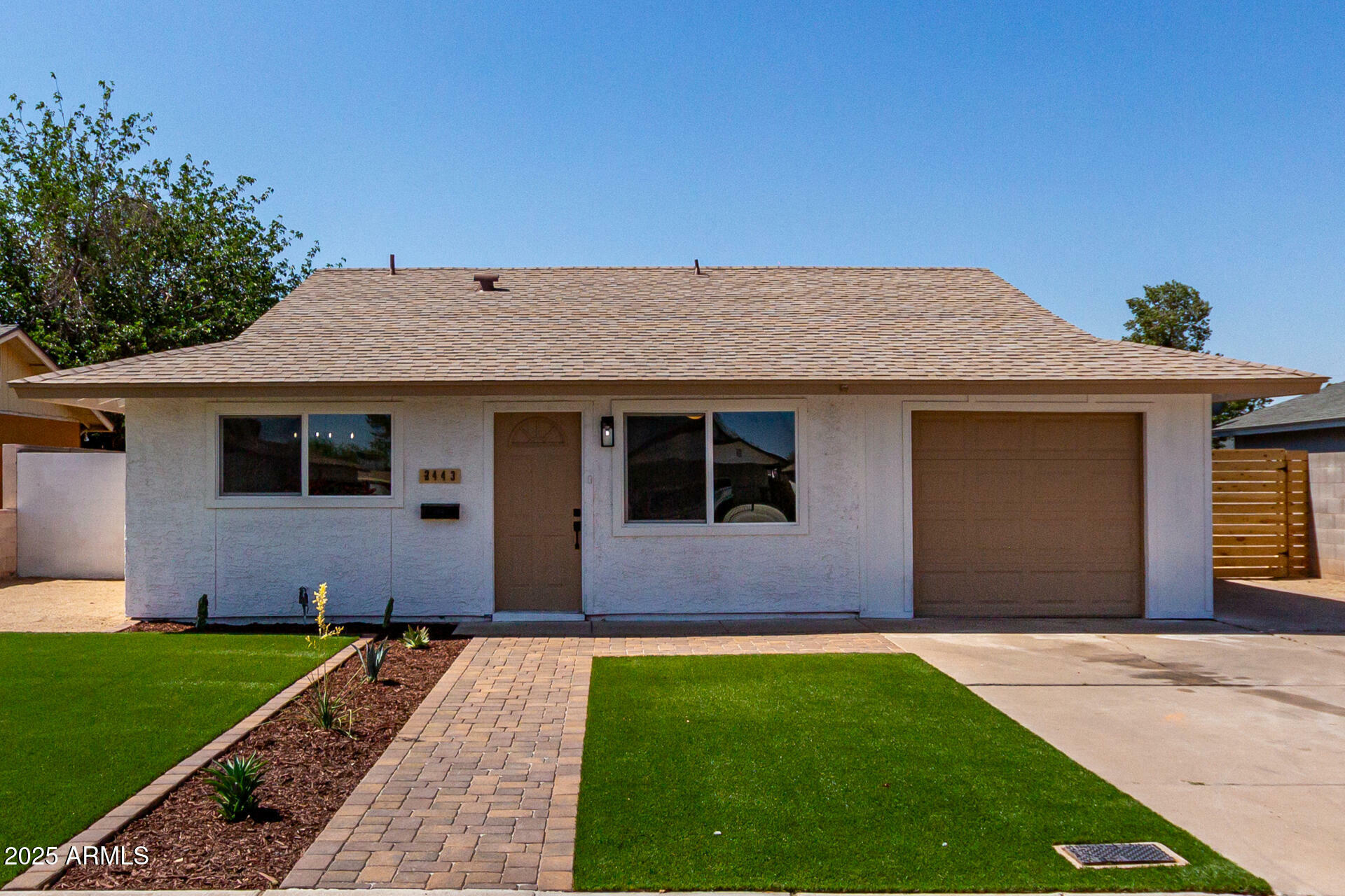 Property Photo:  2443 E Randall Drive  AZ 85288 