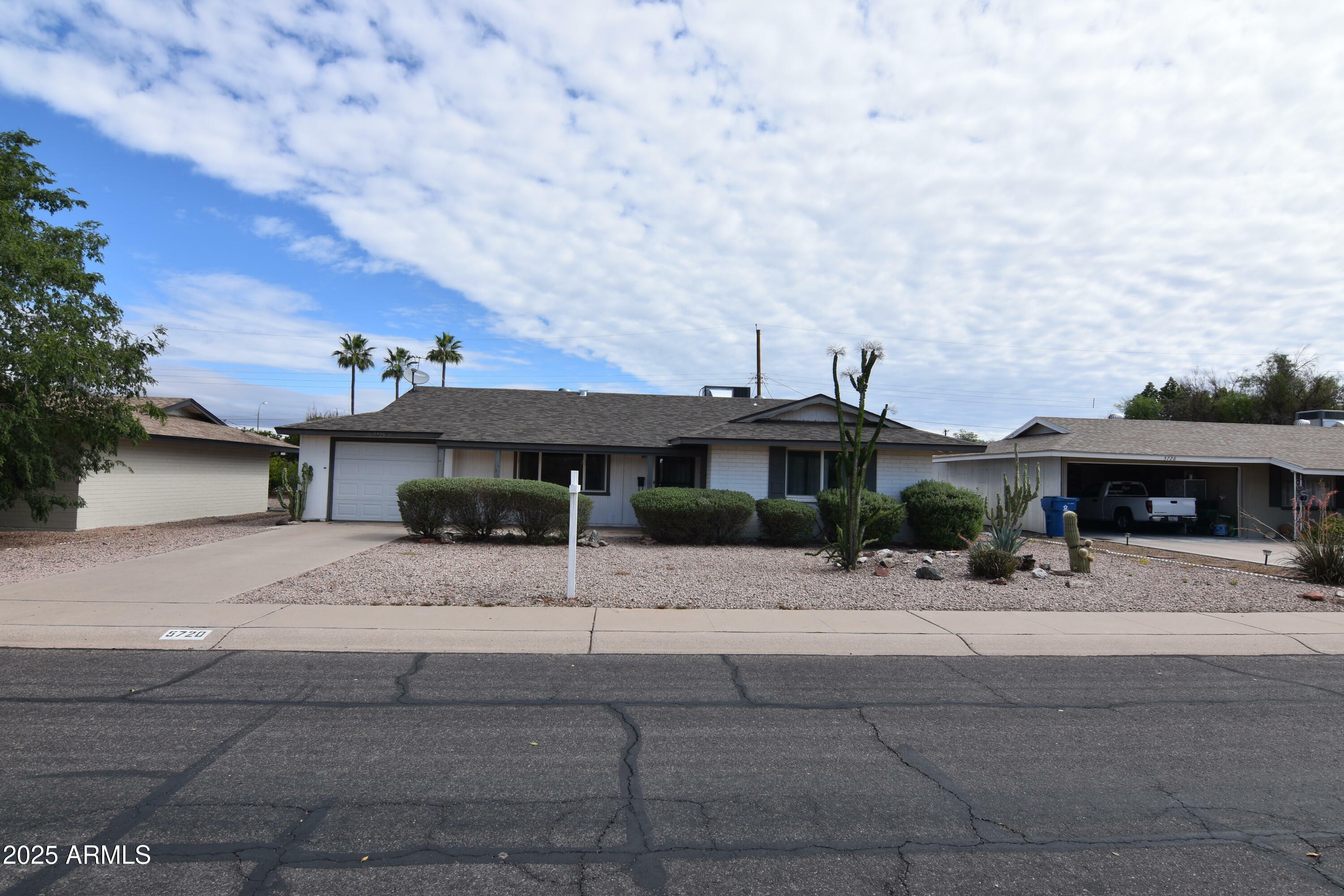 5720 E University Drive  Mesa AZ 85205 photo