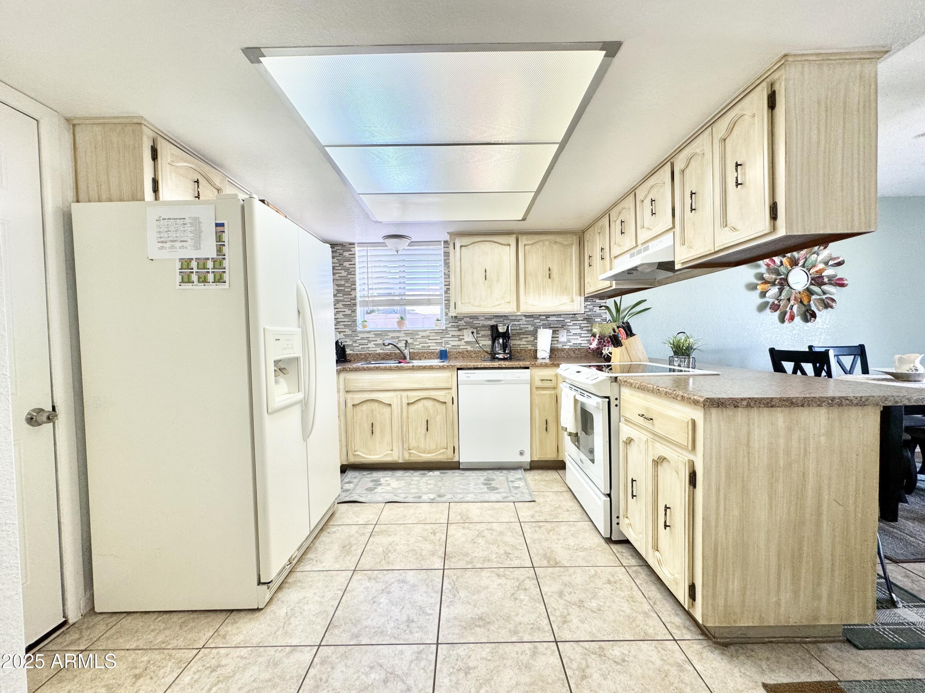 Property Photo:  1081 Cholla Circle  AZ 85635 