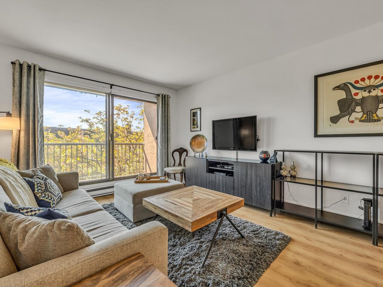 Property Photo: 251 W 4th Street 206 BC V7M 1H8