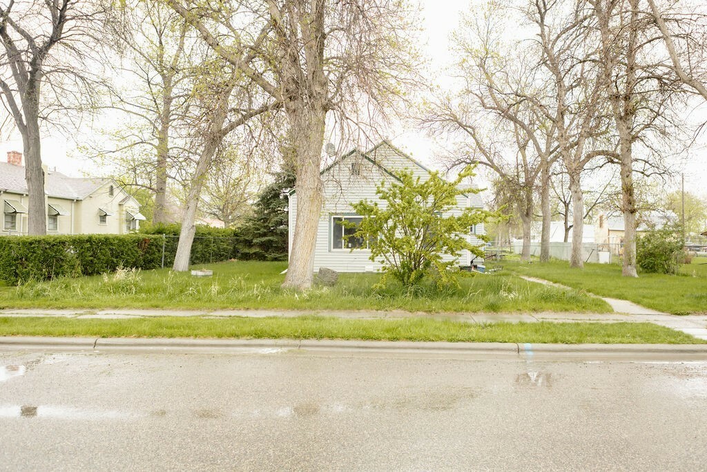 Property Photo:  509 Alder Avenue  MT 59044 