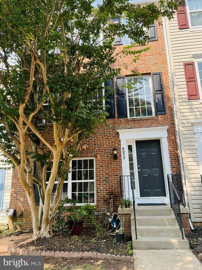 Property Photo:  6023 Anne Marie Terrace  VA 20121 