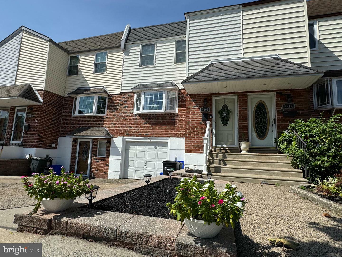 Property Photo: 4406 Crosland Road PA 19154