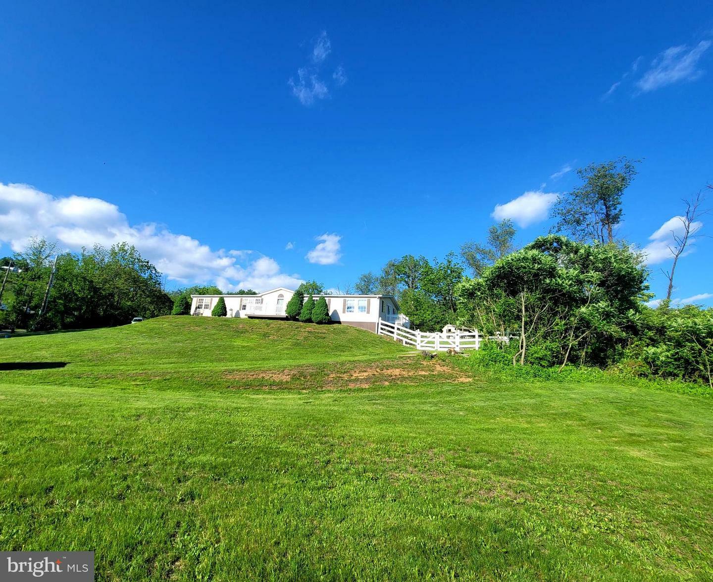 Property Photo: 32 Washington Road PA 19505