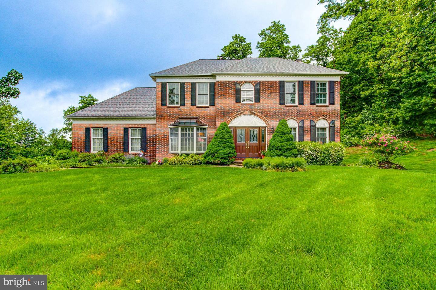 Property Photo: 235 Amherst Drive PA 18901