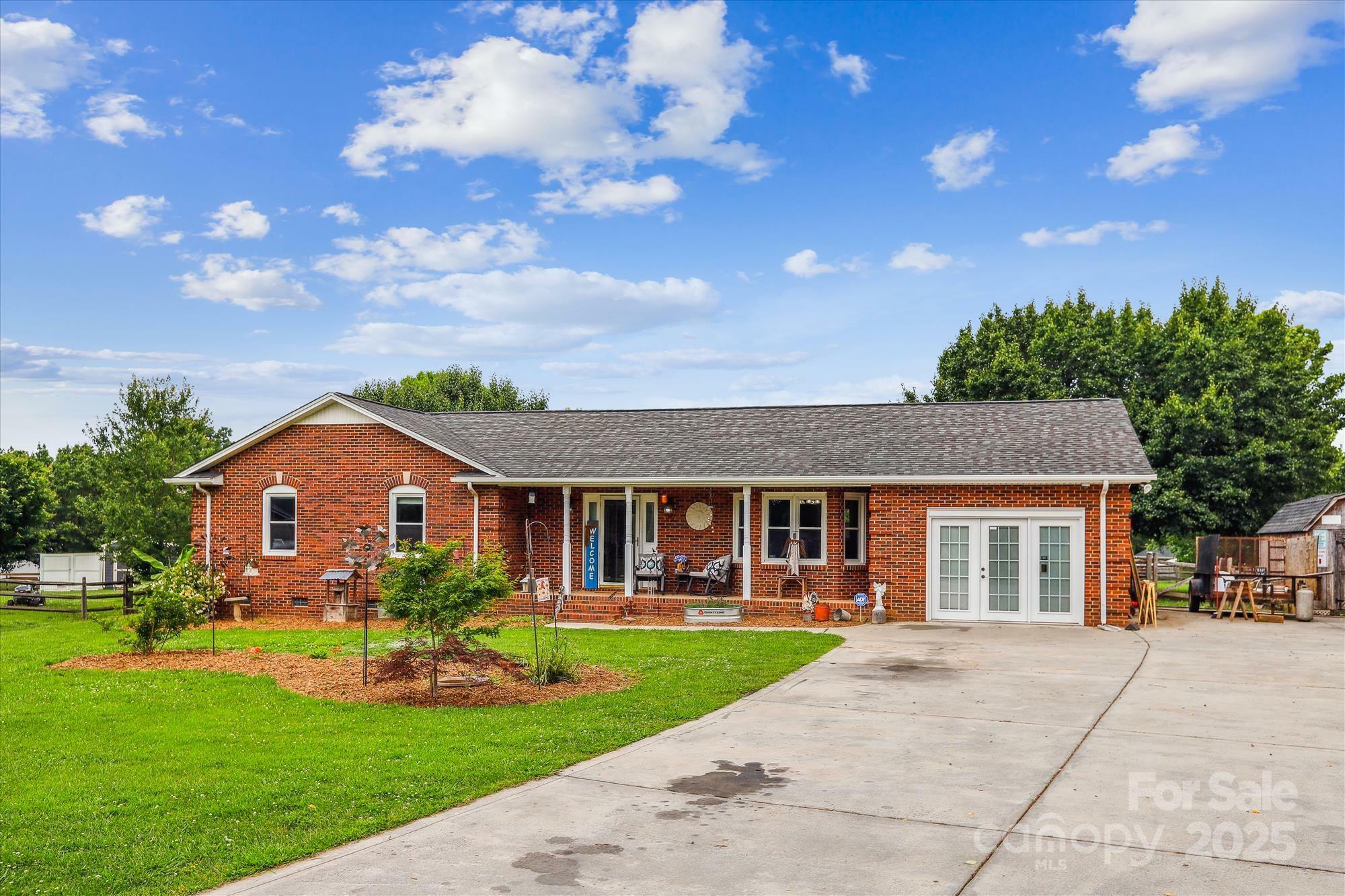Property Photo: 4527 Marshall Court NC 28110