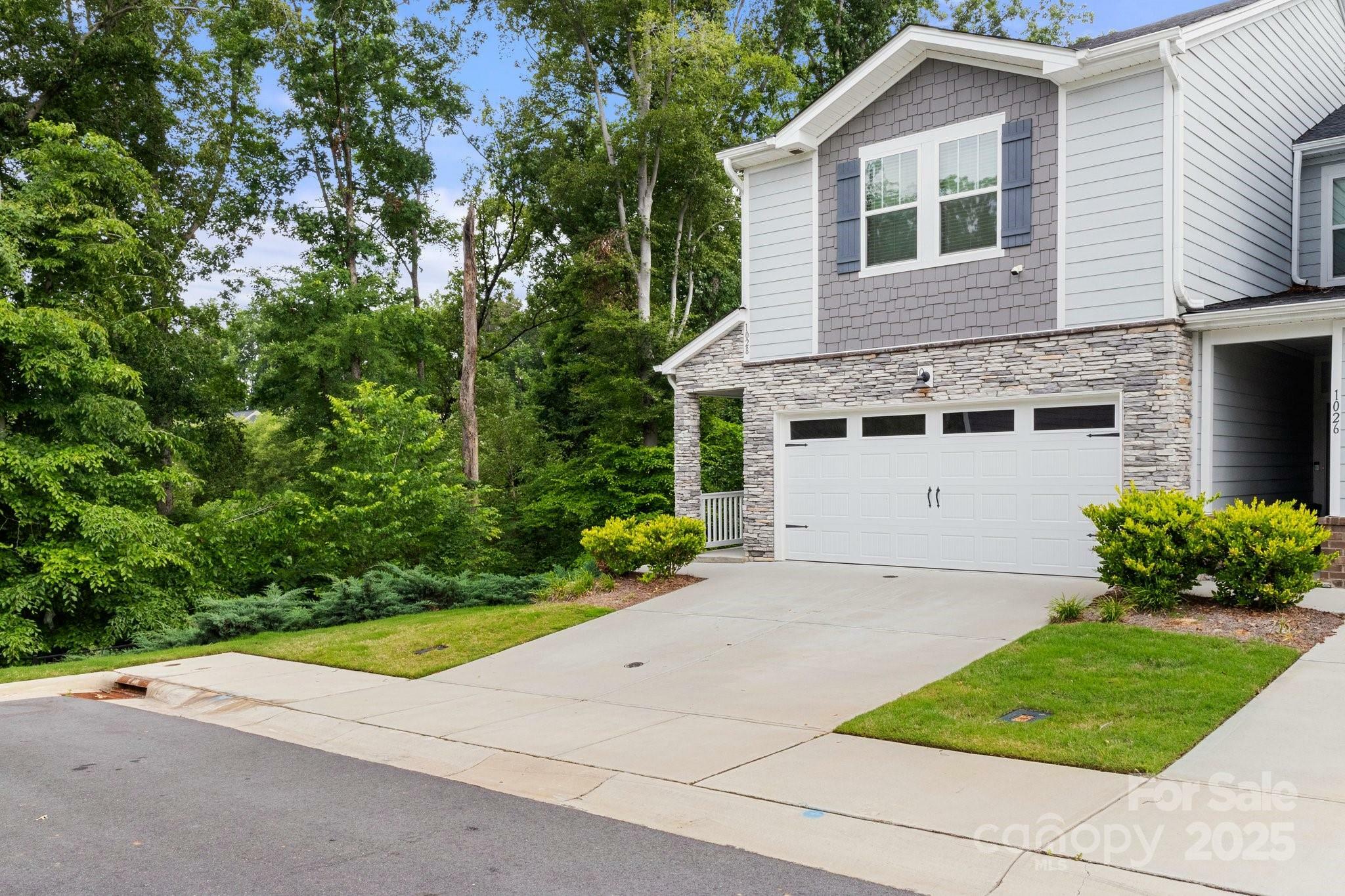 Property Photo: 1028 Maltby Street NC 28217