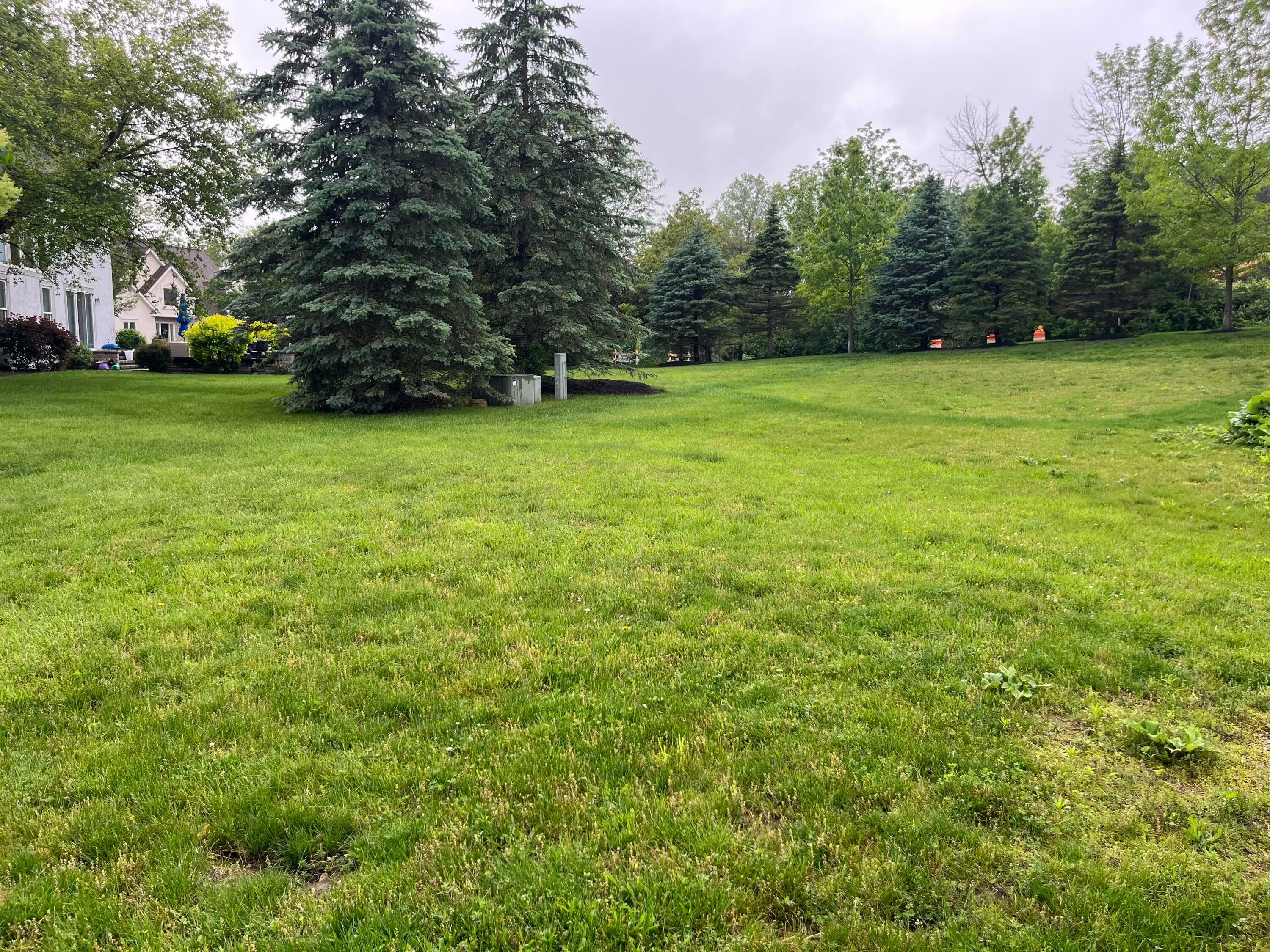 Property Photo: 2600 Scioto Pointe Lane OH 43221