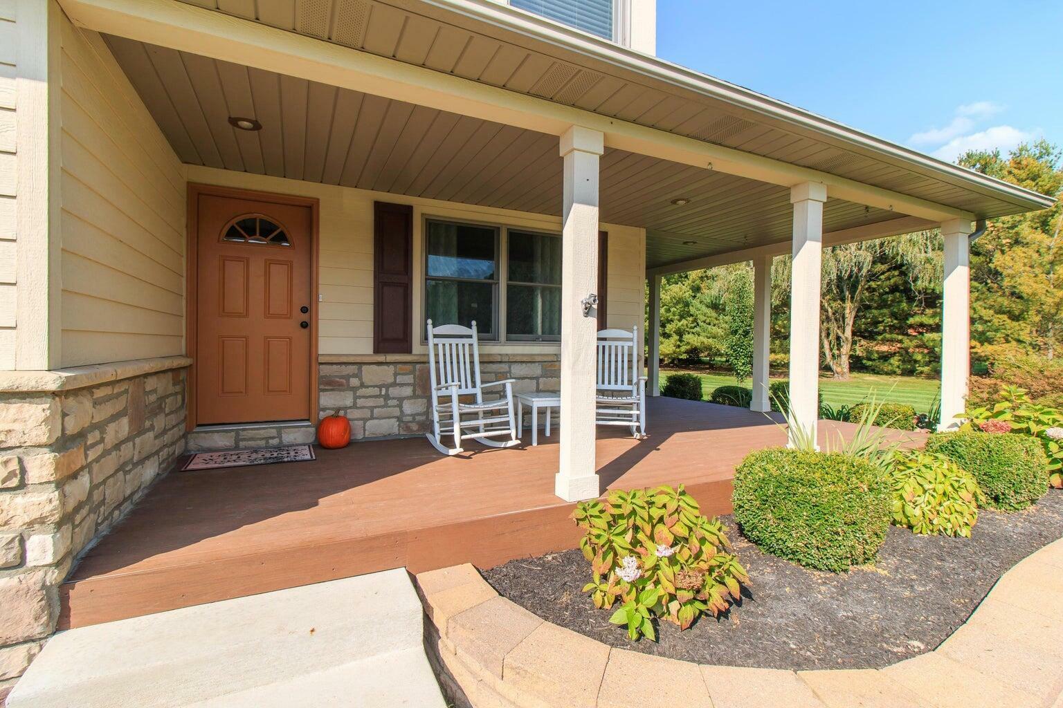 Property Photo: 8270 Windy Hollow Road OH 43031