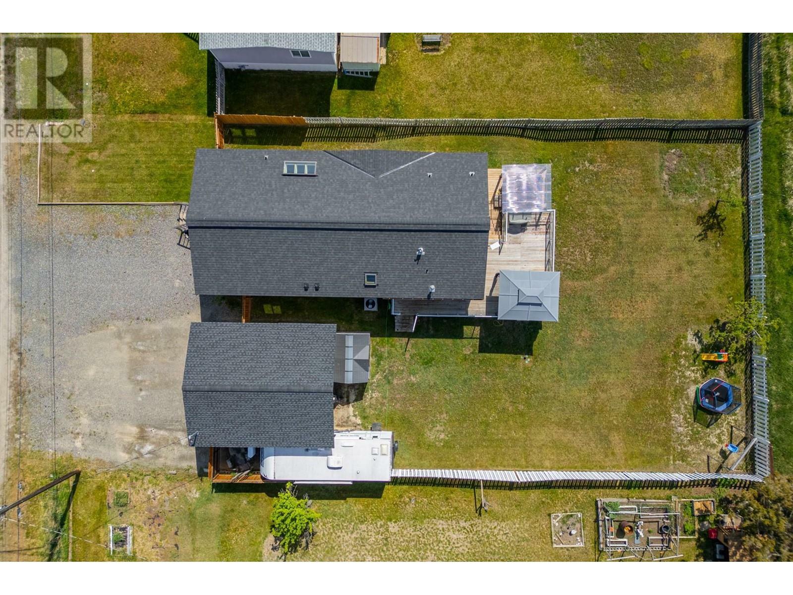 Property Photo: 1245 Decamillis Road BC V0E 2P0