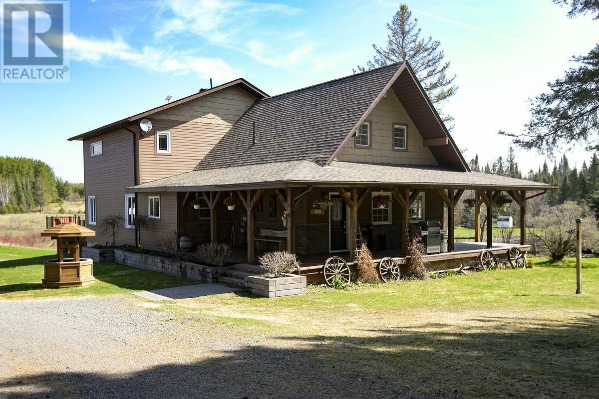 Property Photo: 2346 Base Lin ON P6A 6K4