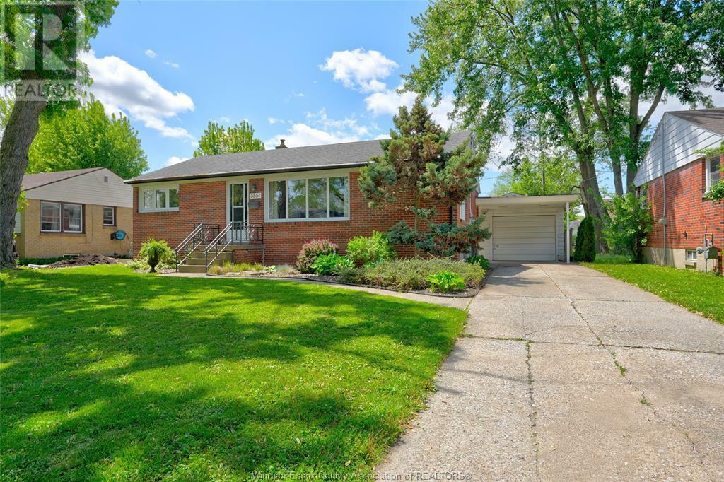 Property Photo:  3551 Dandurand  ON N9E 2G2 