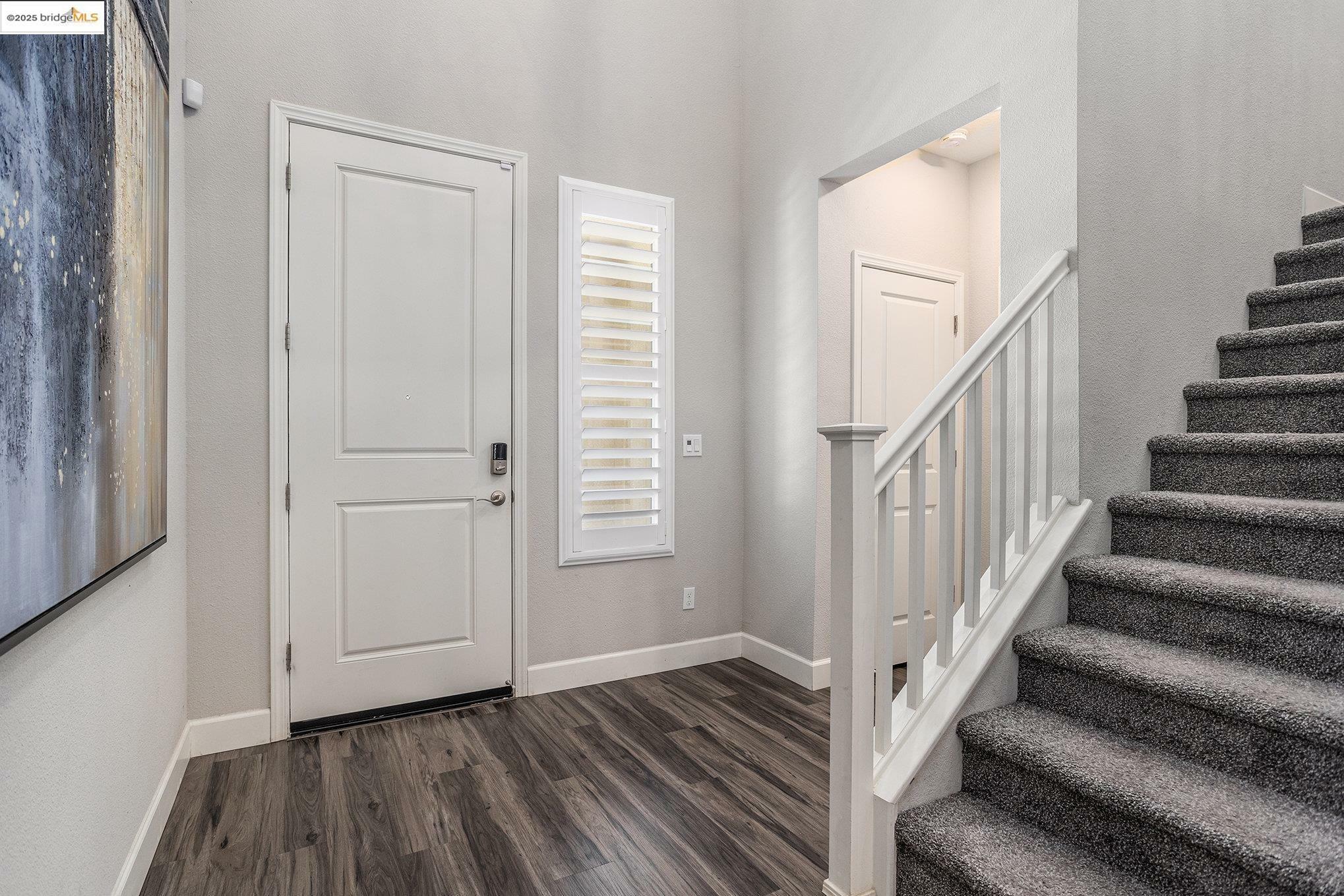 Property Photo:  1734 Bonnard Way  CA 95242 