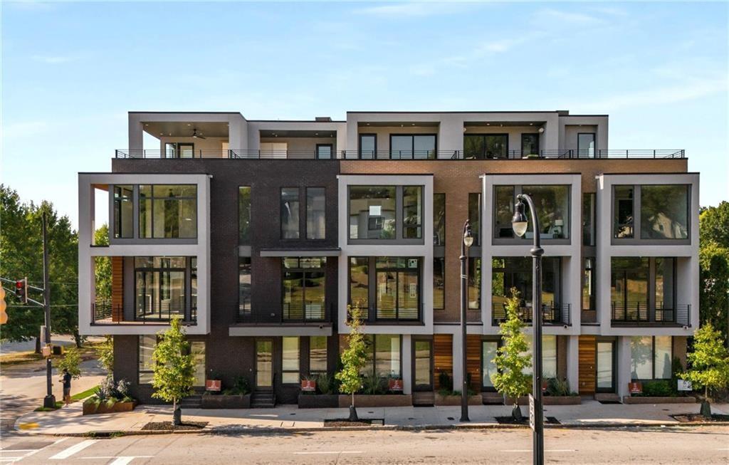 Property Photo:  105 Georgia Avenue SE 3  GA 30312 