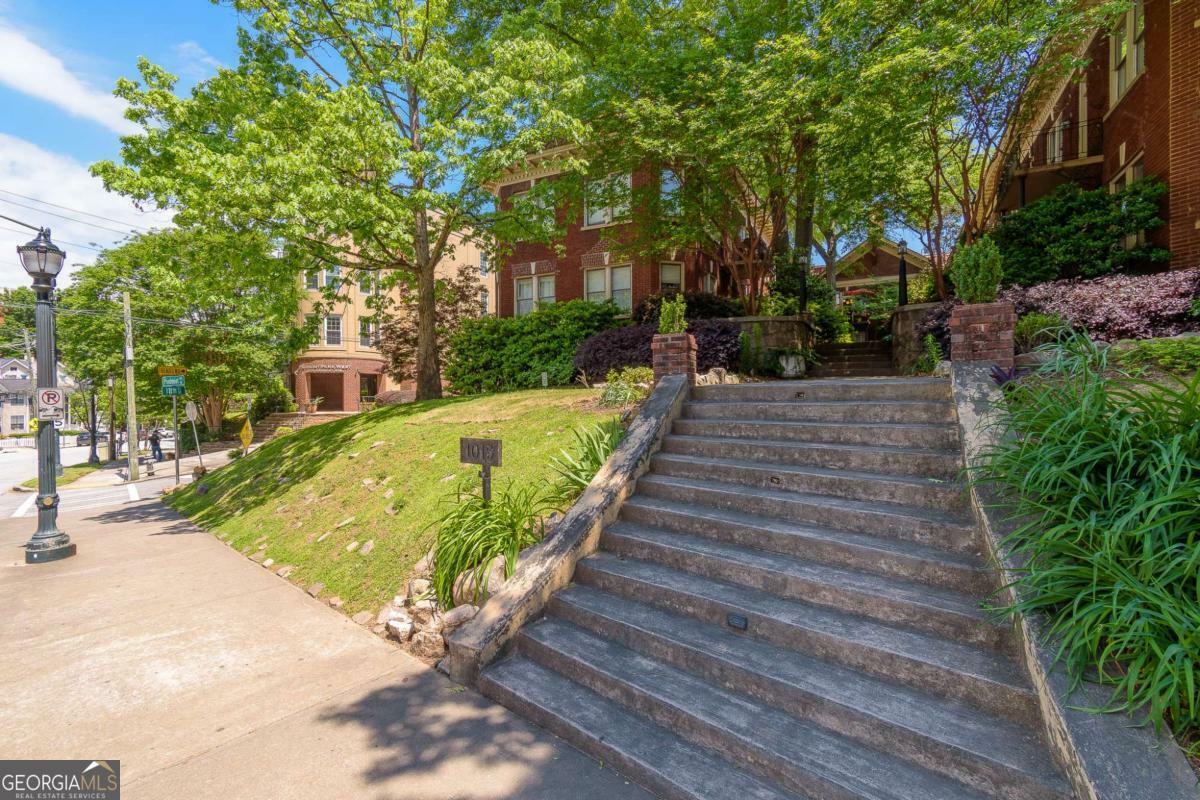 Property Photo: 1015 Piedmont Avenue NE B4 GA 30309