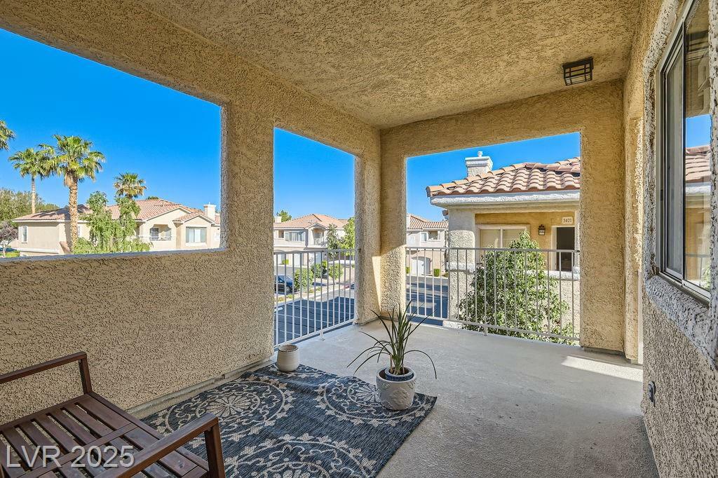 Property Photo: 251 South Green Valley Parkway 2821 NV 89012