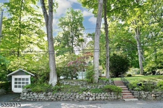 Property Photo: 58 Hillside Rd NJ 07456