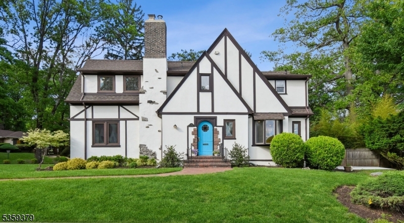 Property Photo: 371 Franklin Place NJ 07079