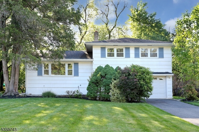 Property Photo: 38 Dante Pl NJ 07463