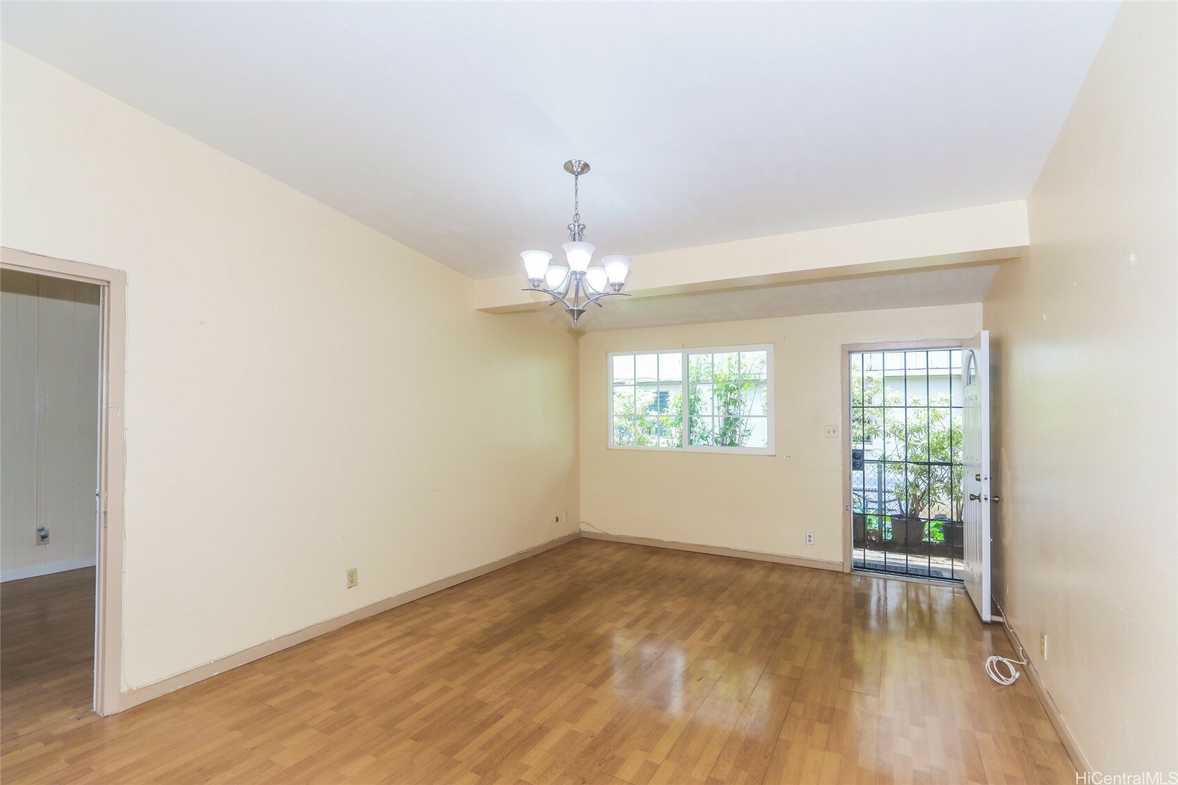 Property Photo: 94-1190 Kahuanui Street HI 96797