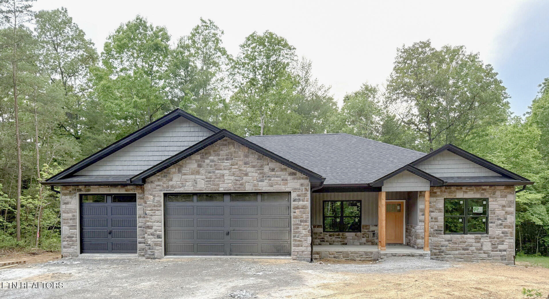 Property Photo:  168 Natchez Circle  TN 38558 