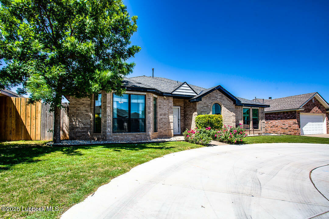 Property Photo: 1308 Nottingham Avenue TX 79382