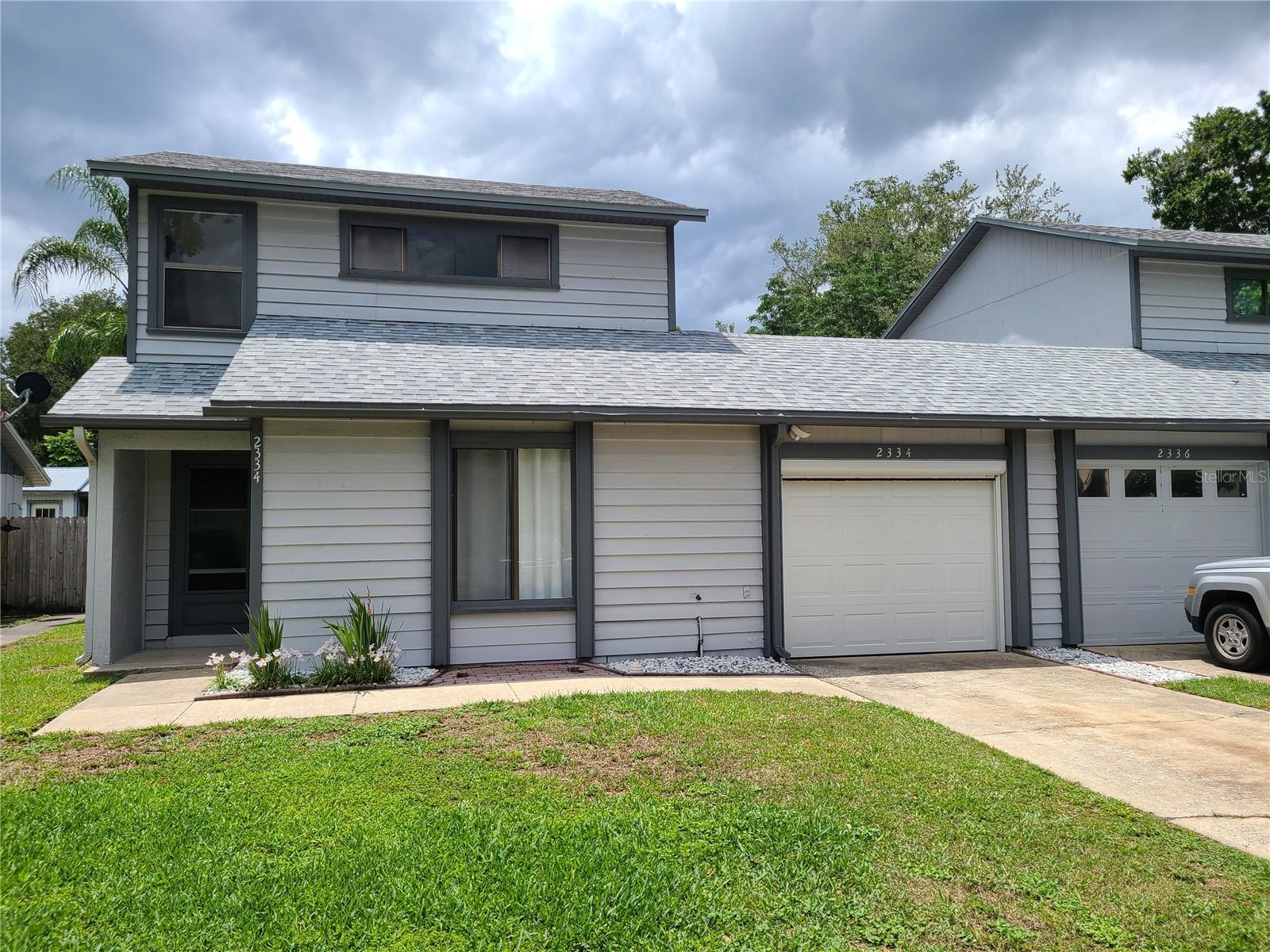 Property Photo: 2334 Pear Tree Court FL 32807