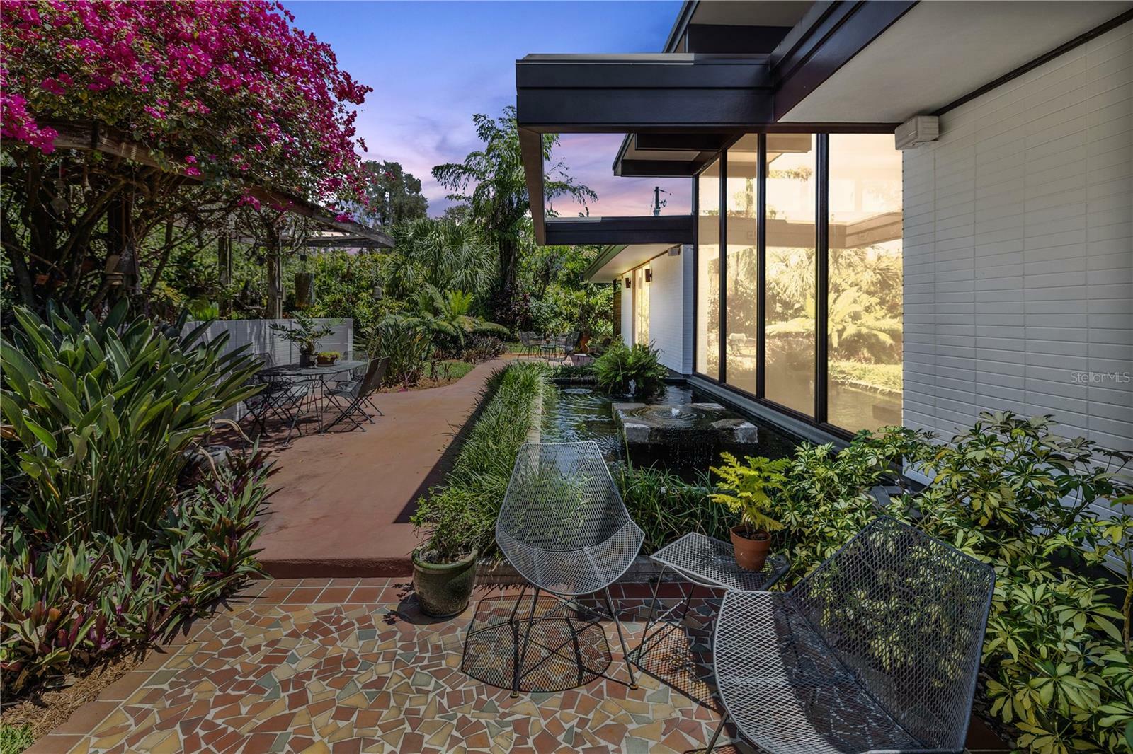 Property Photo: 3501 S Drexel Avenue FL 33629