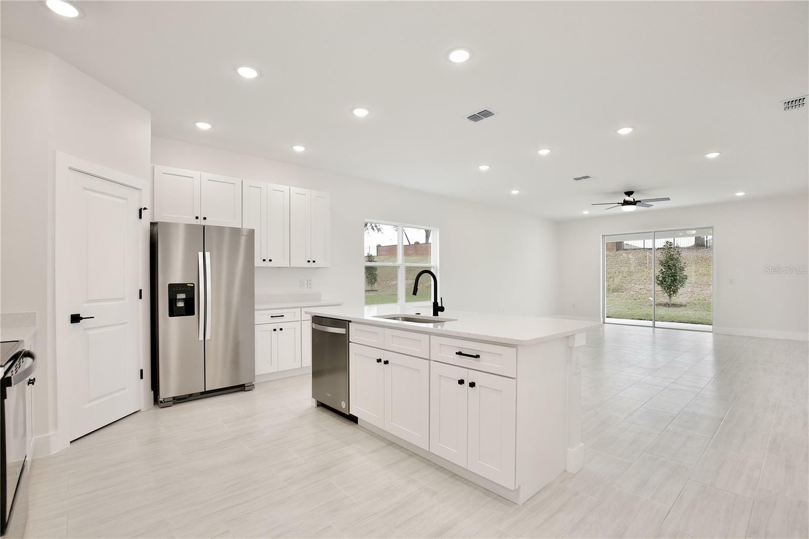 Property Photo: 1191 Stratton Avenue FL 34736