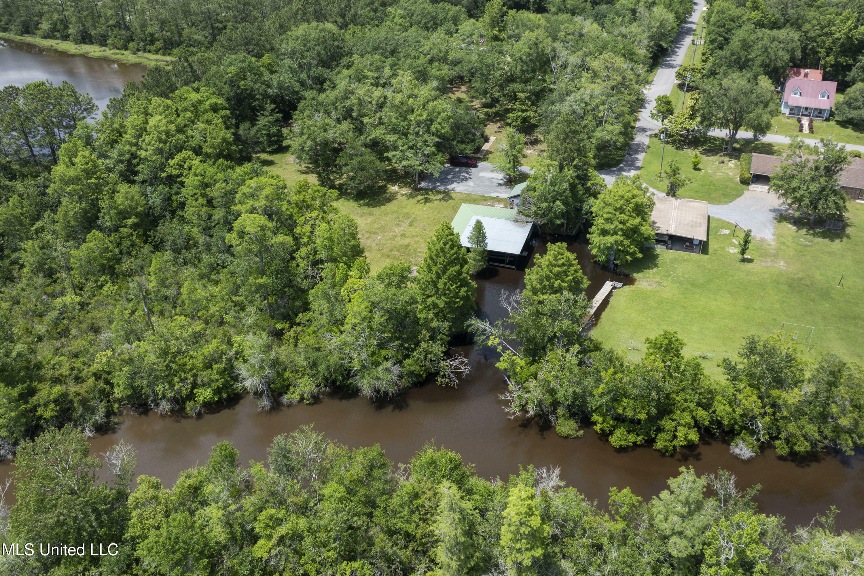 Property Photo: 8113 Barron Road MS 39562