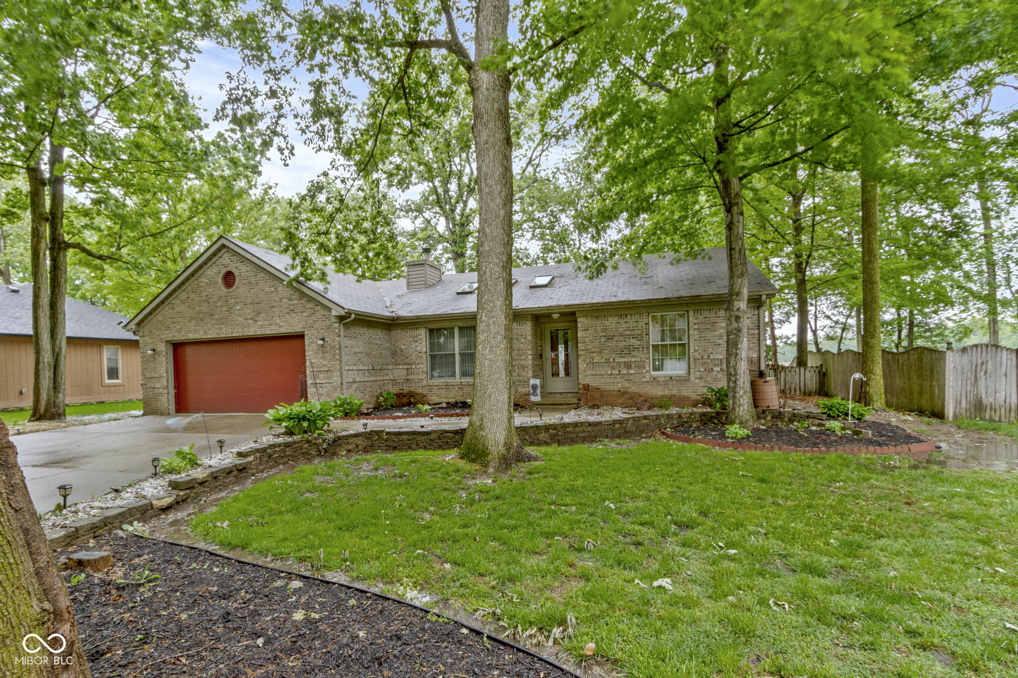 Property Photo: 2397 Lincoln Drive IN 46034