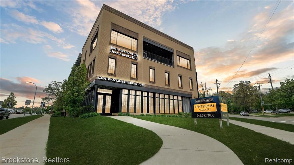 Property Photo:  804 N Main Street 2C  MI 48307 1710