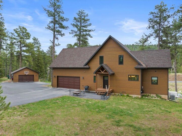 Property Photo: 11132 Bogey Circle SD 57754