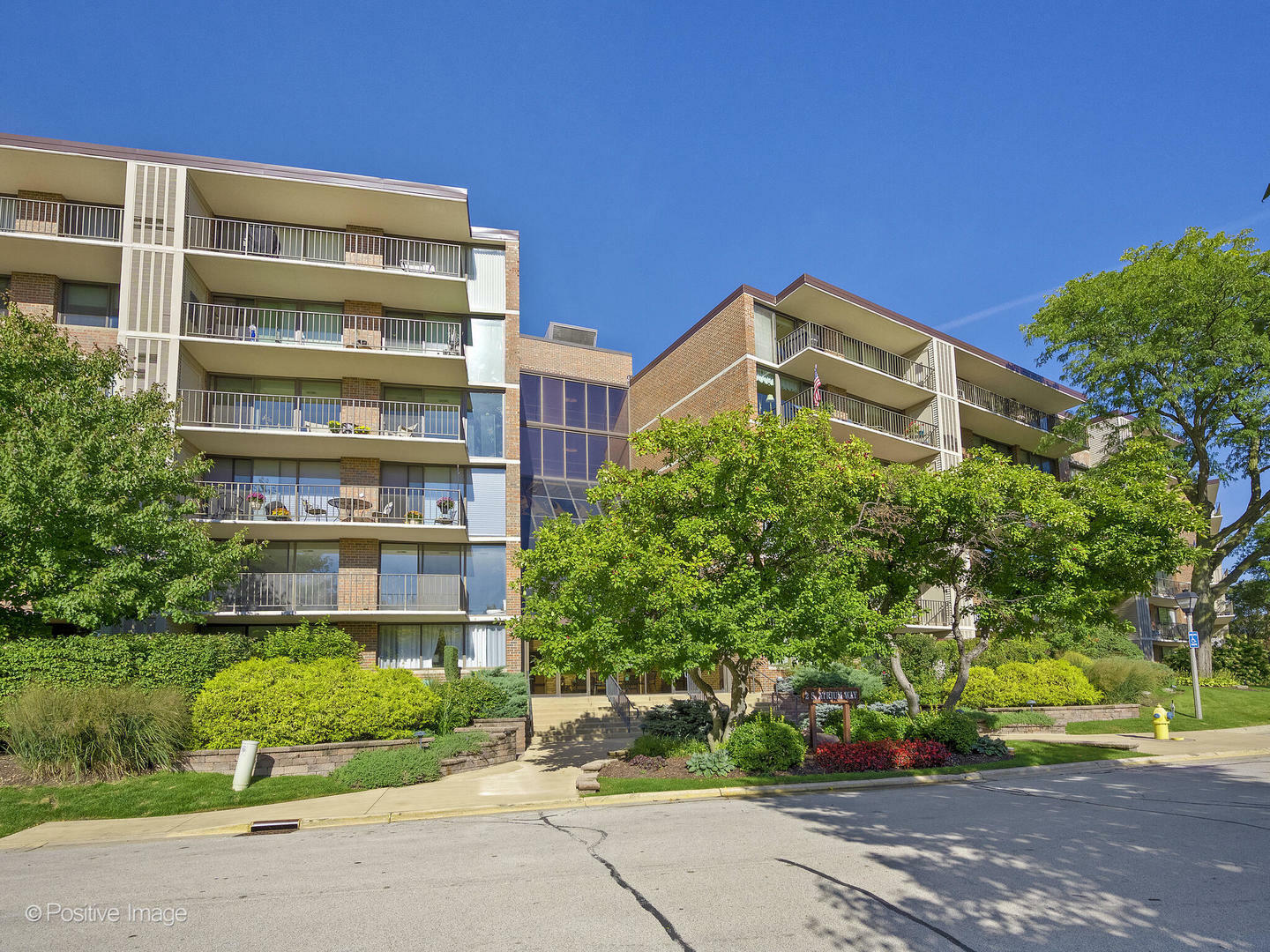 2 S Atrium Way 407  Elmhurst IL 60126 photo