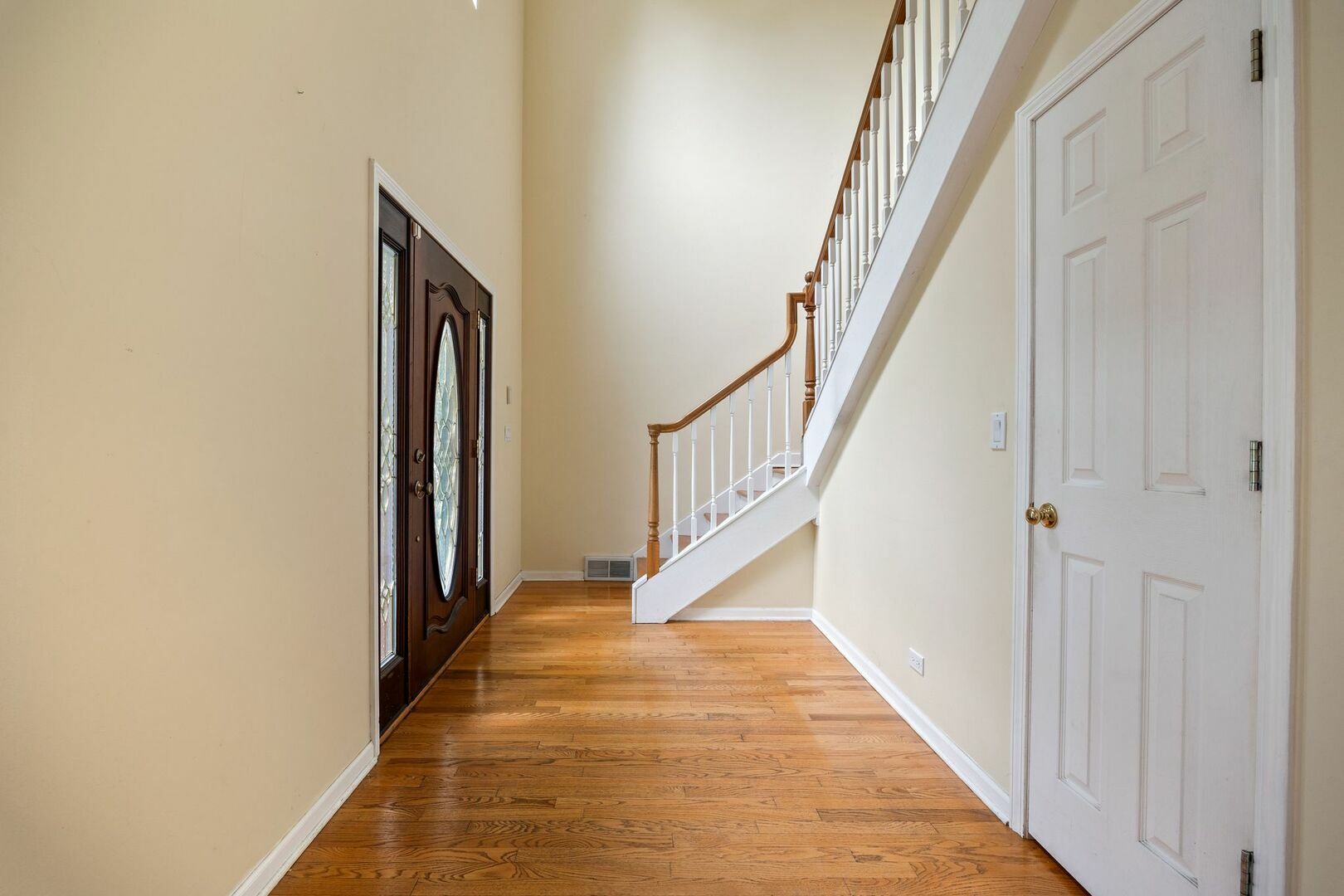 Property Photo: 9120 Linder Avenue IL 60053
