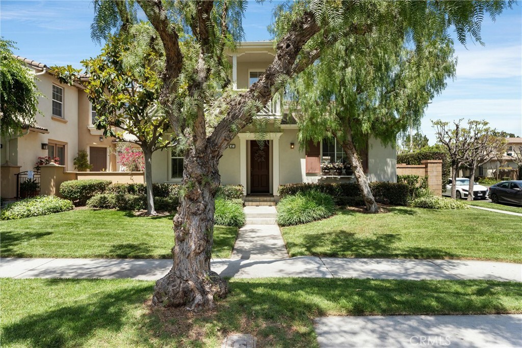 Property Photo: 47 Robinson Drive CA 92602
