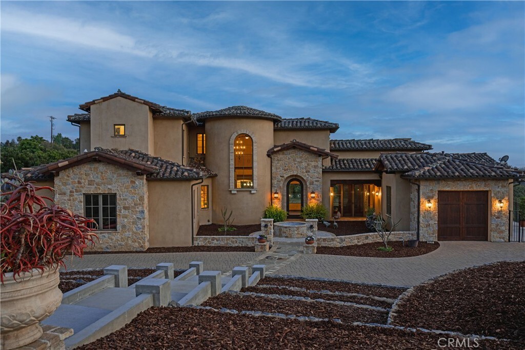 Property Photo: 1470 Via Chaparral CA 92028