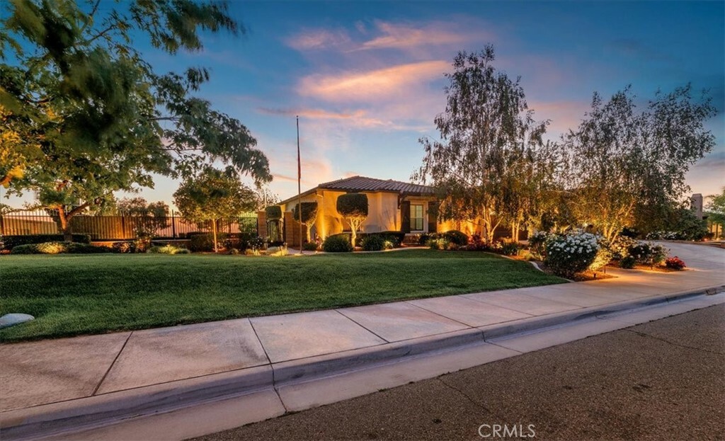 8019 Horizon View Drive  Riverside CA 92506 photo
