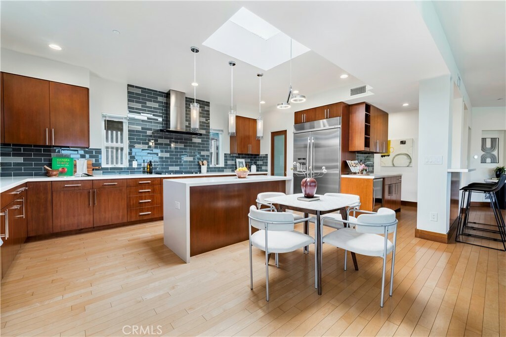 Property Photo: 2799 E 21st Street CA 90755