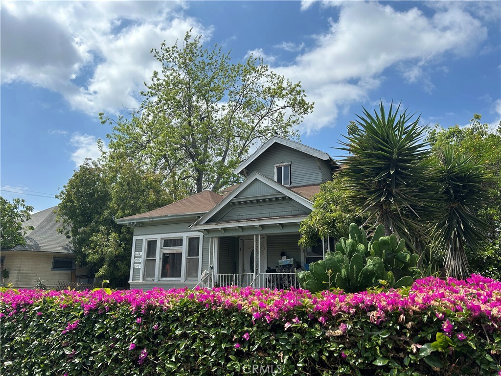 Property Photo:  1026 E 23rd Street  CA 90011 