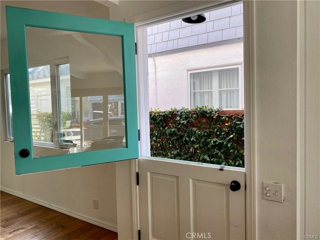 Property Photo: 120 Diamond Avenue CA 92662
