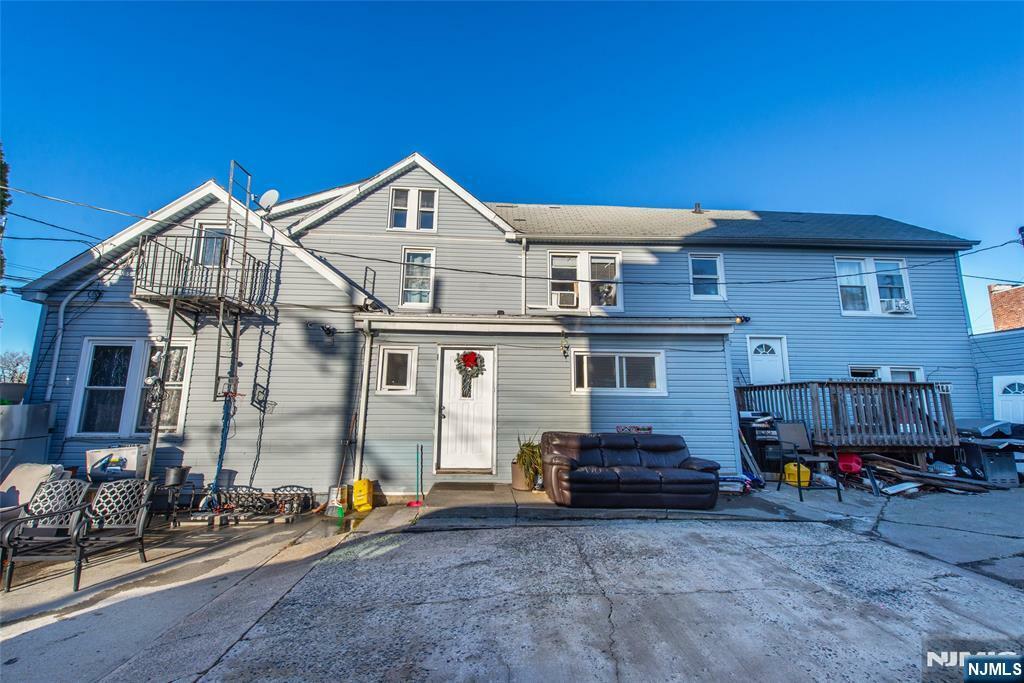 Property Photo:  103-105 Parker Street  NJ 07104 