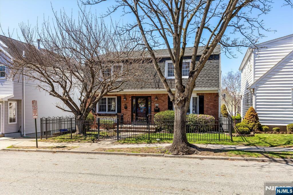 444 Washington Street  Carlstadt NJ 07072 photo